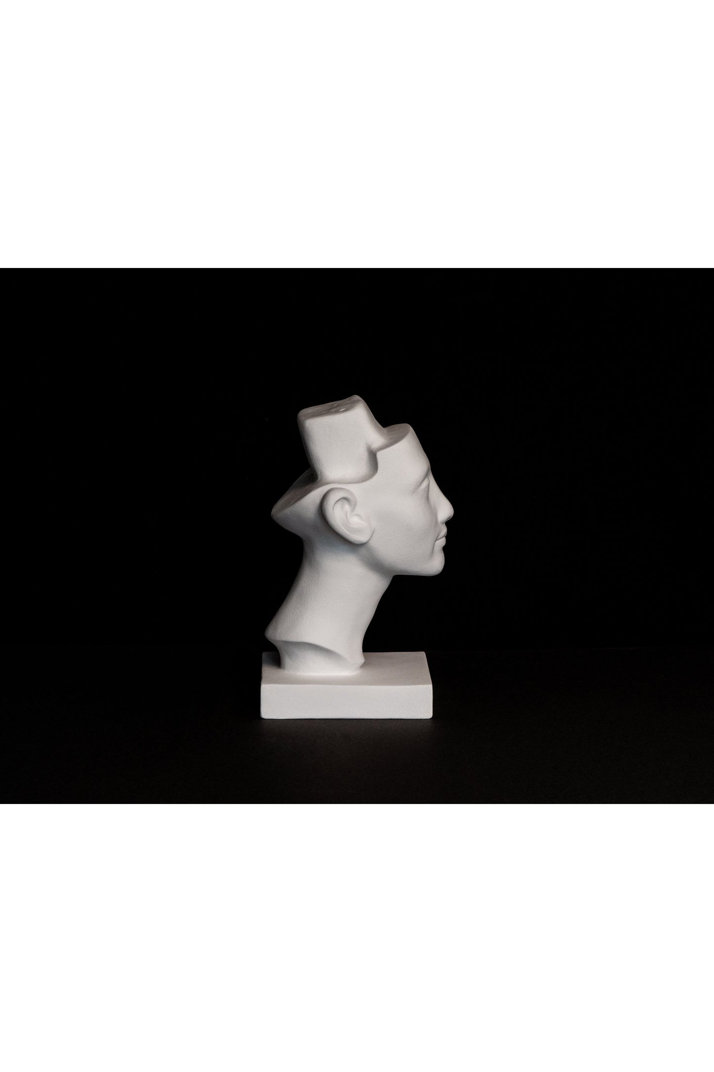 Cap Nefertiti (neterminat)