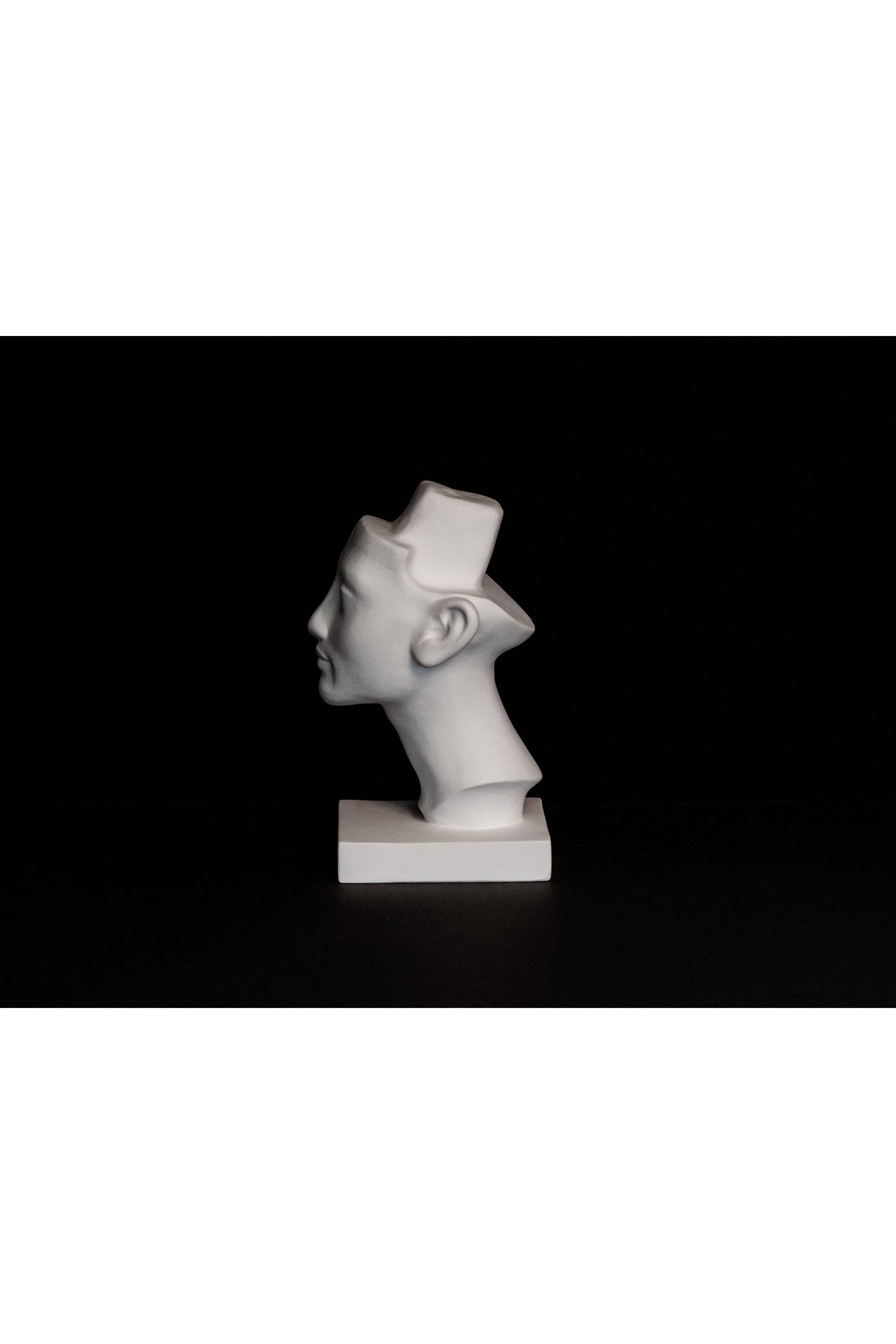 Cap Nefertiti (neterminat)