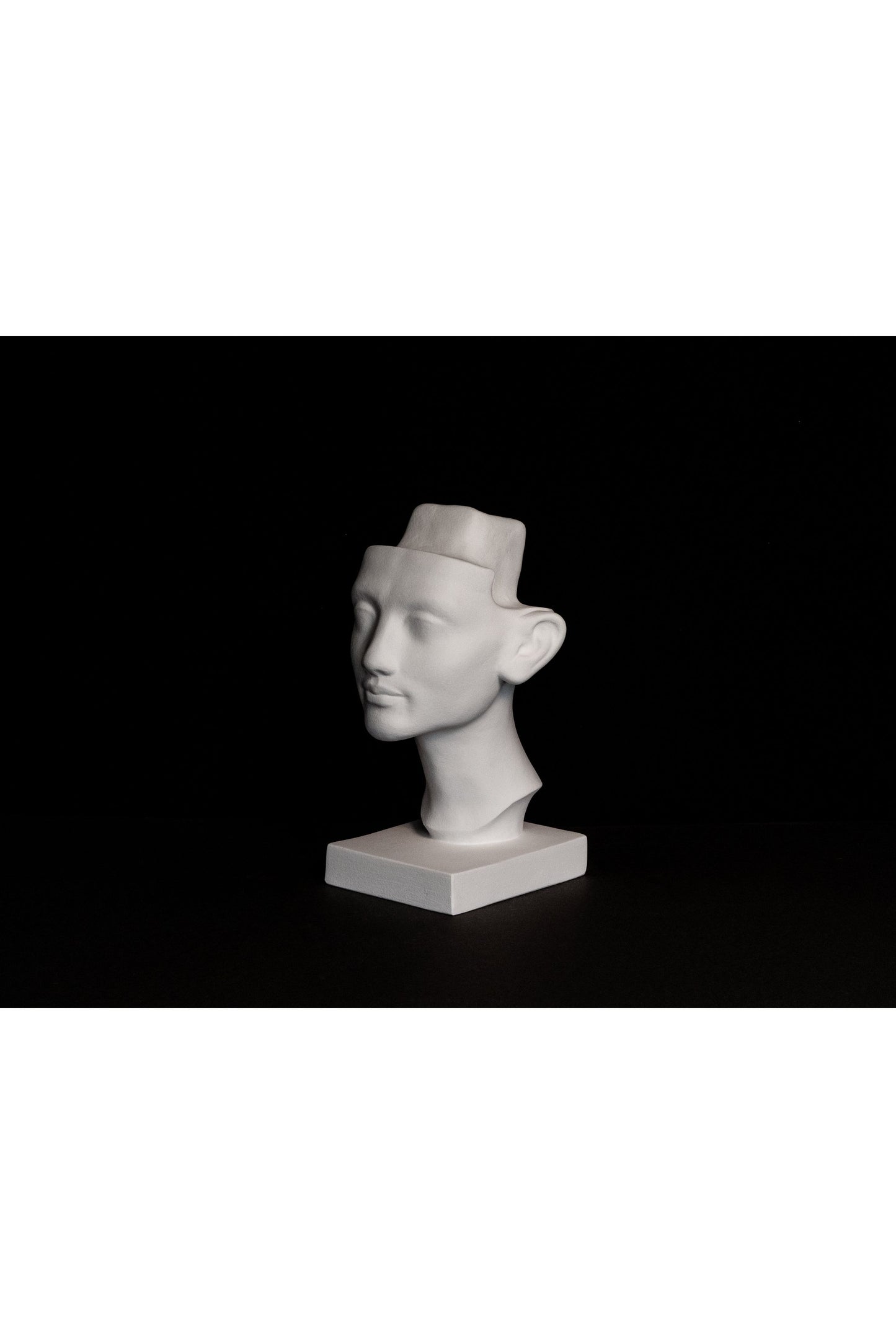 Cap Nefertiti (neterminat)
