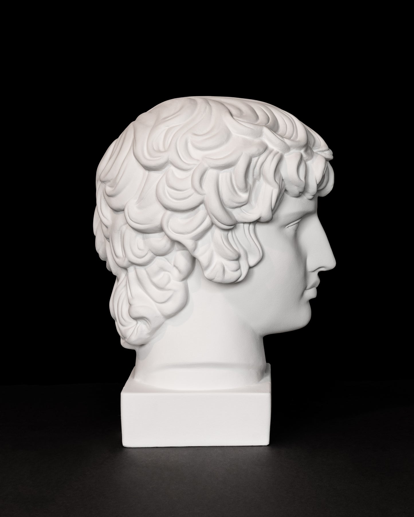 Cap Antinous