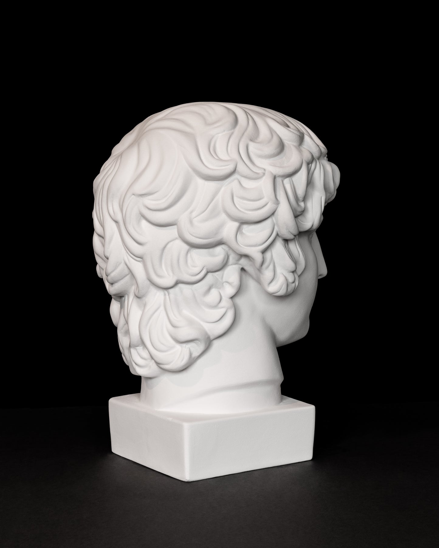 Cap Antinous