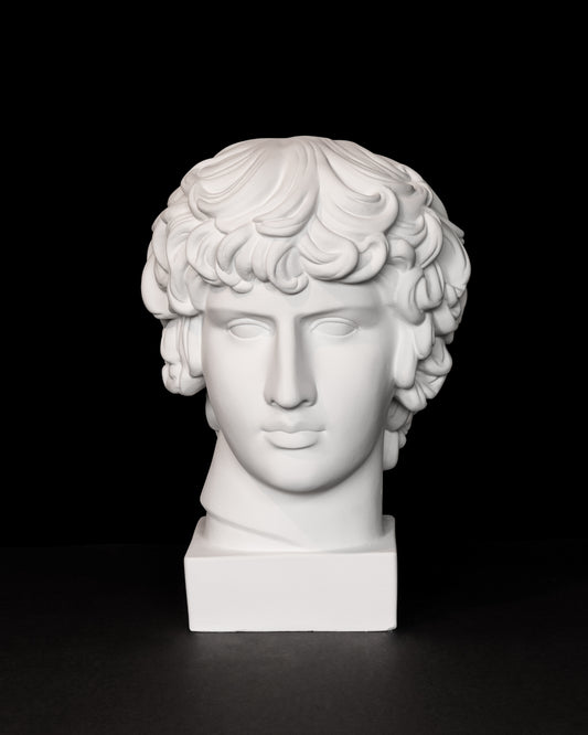 Cap Antinous